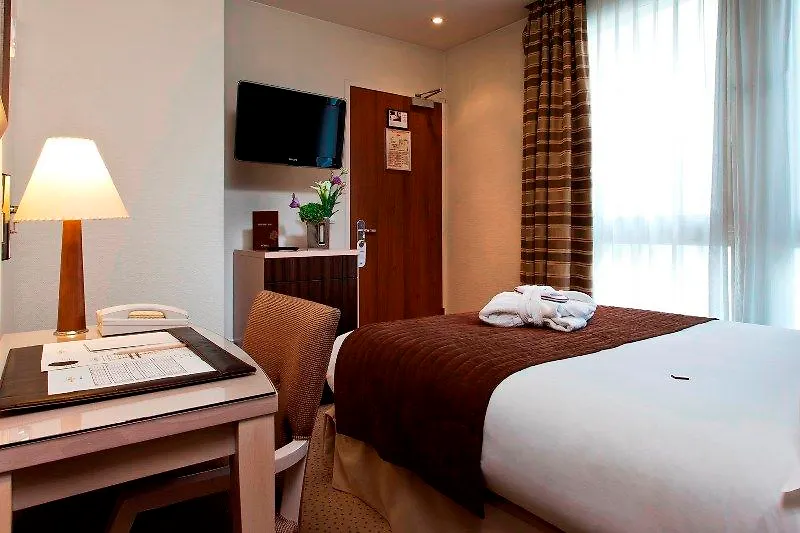 Le Pera Hotel
