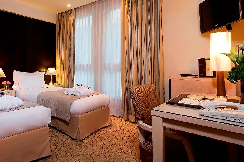 Le Pera Hotel