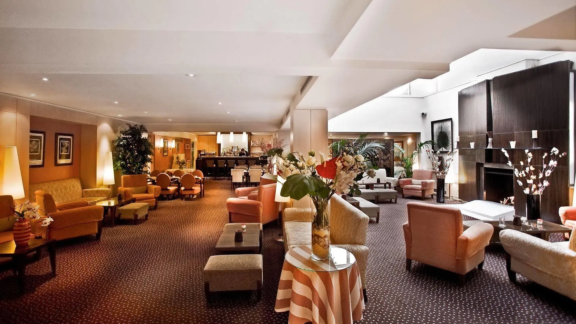 Le Pera Otel Paris