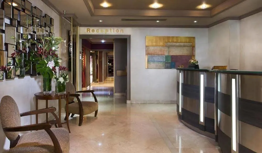 Le Pera Otel 4*