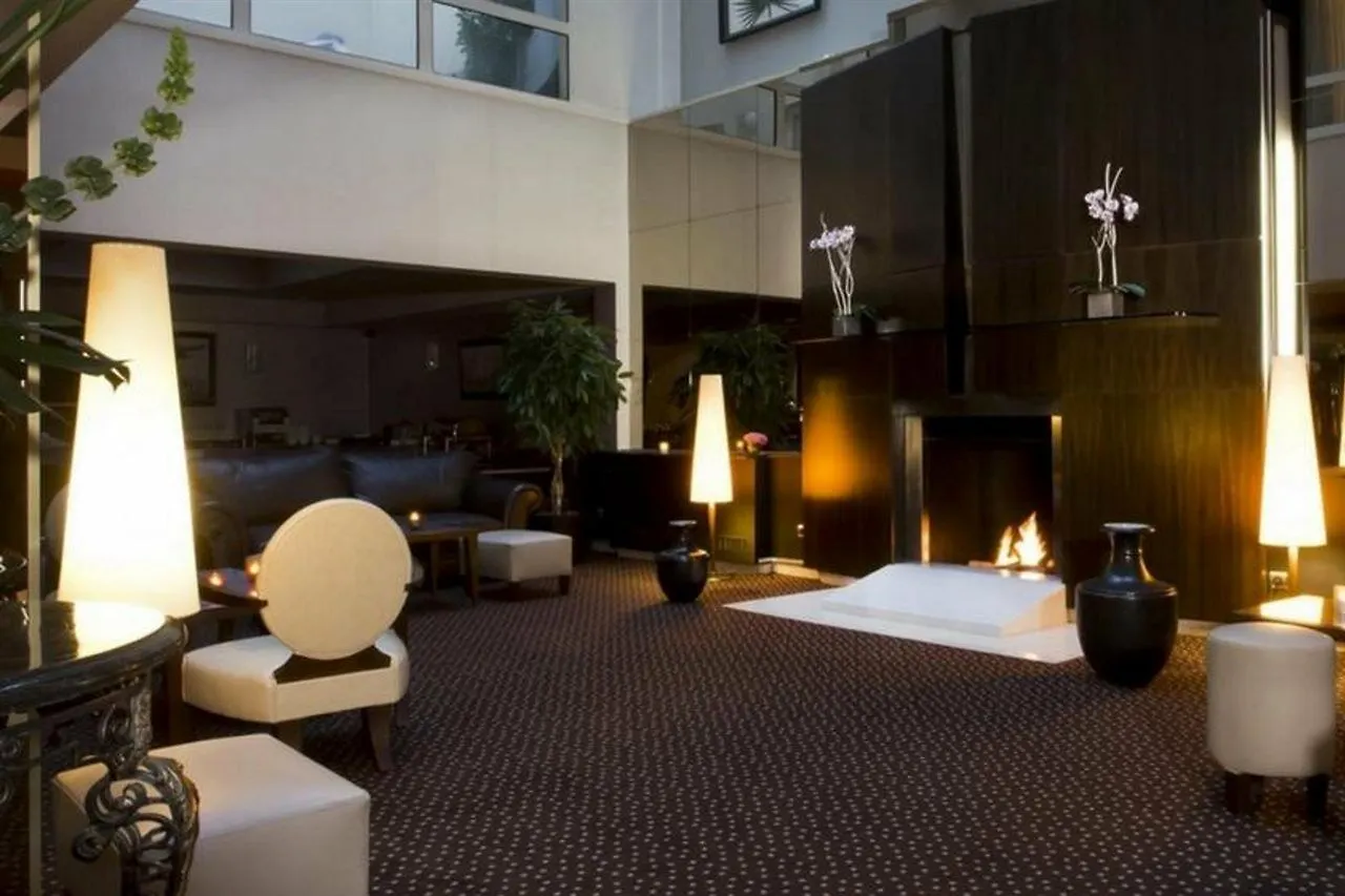 Otel Le Pera 4*
